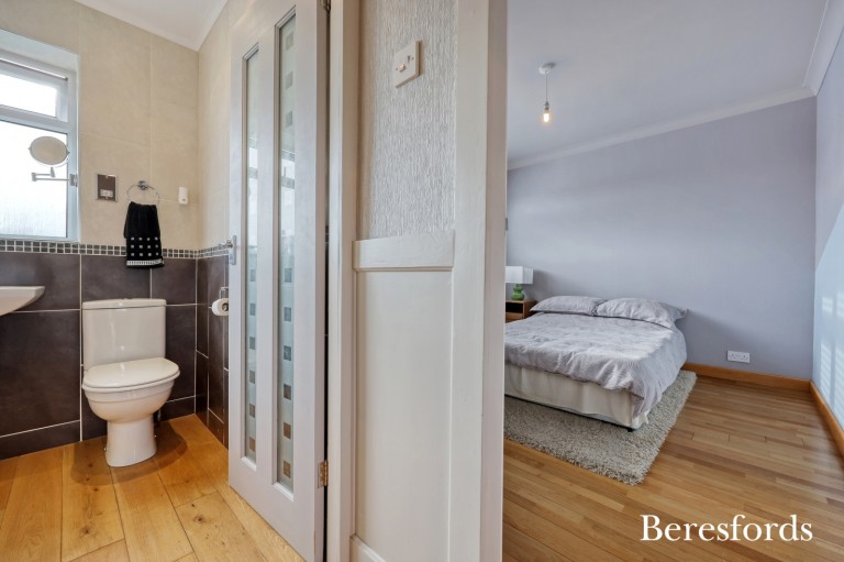 Images for Severn Drive, Upminster, RM14