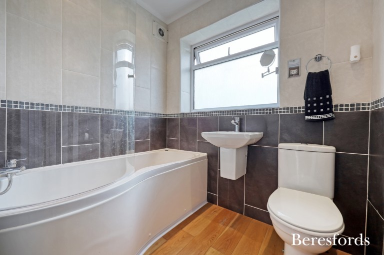 Images for Severn Drive, Upminster, RM14