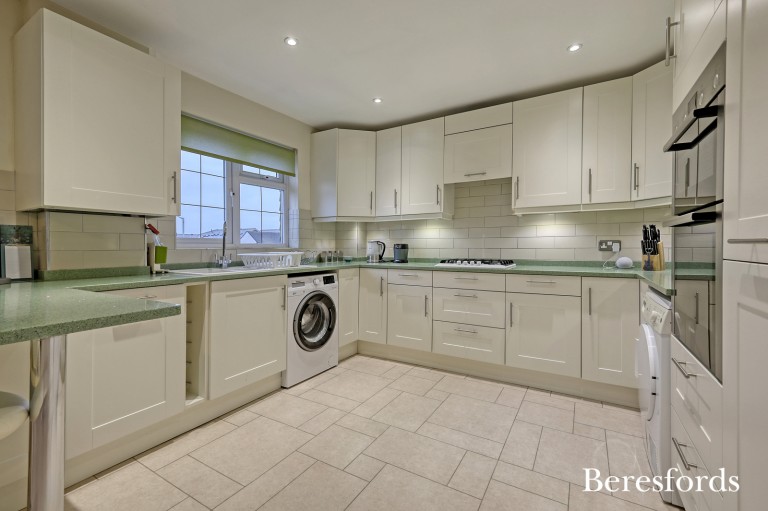 Images for Hall Lane, Upminster, RM14