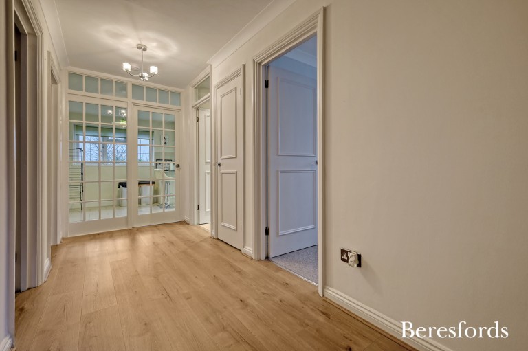 Images for Hall Lane, Upminster, RM14