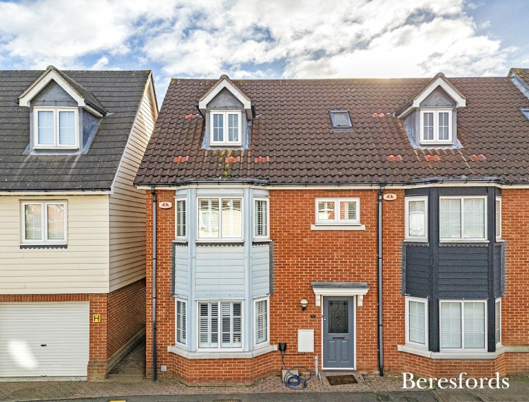 Images for Founes Drive, Chafford Hundred, Grays, Essex, RM16