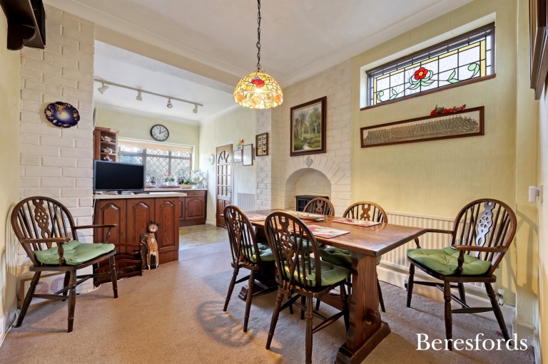 Images for Cranborne Gardens, Upminster, RM14