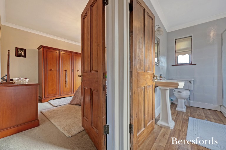 Images for Cranborne Gardens, Upminster, RM14