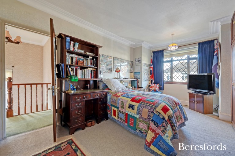 Images for Cranborne Gardens, Upminster, RM14