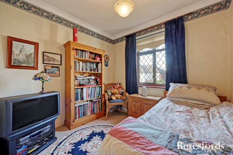 Images for Cranborne Gardens, Upminster, RM14