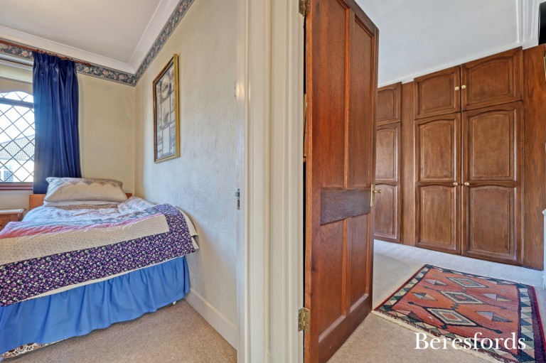 Images for Cranborne Gardens, Upminster, RM14