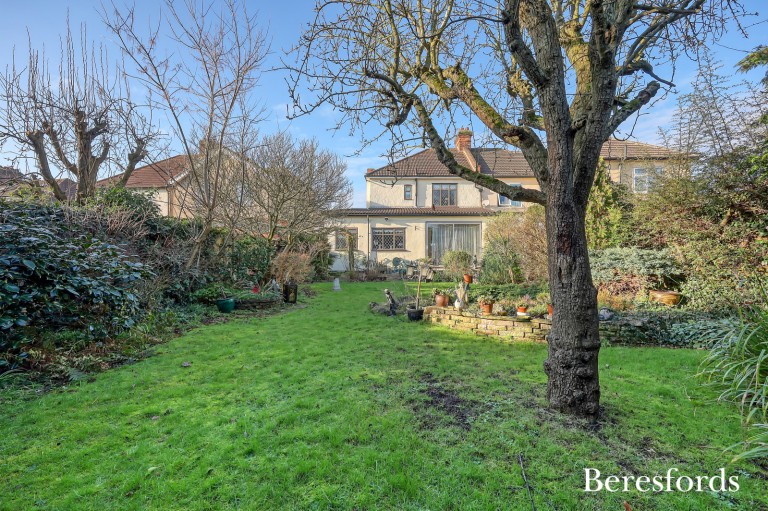 Images for Cranborne Gardens, Upminster, RM14