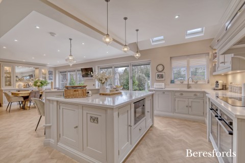 Click the photo for more details of River Drive, Upminster, RM14