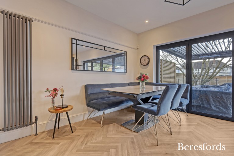 Images for Southview Drive, Upminster, RM14