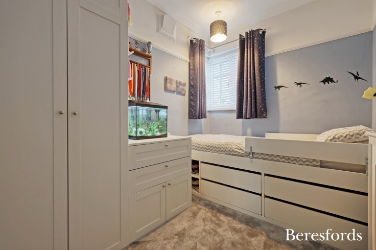 Images for Southview Drive, Upminster, RM14