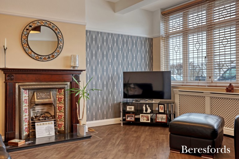 Images for Little Gaynes Lane, Upminster, RM14