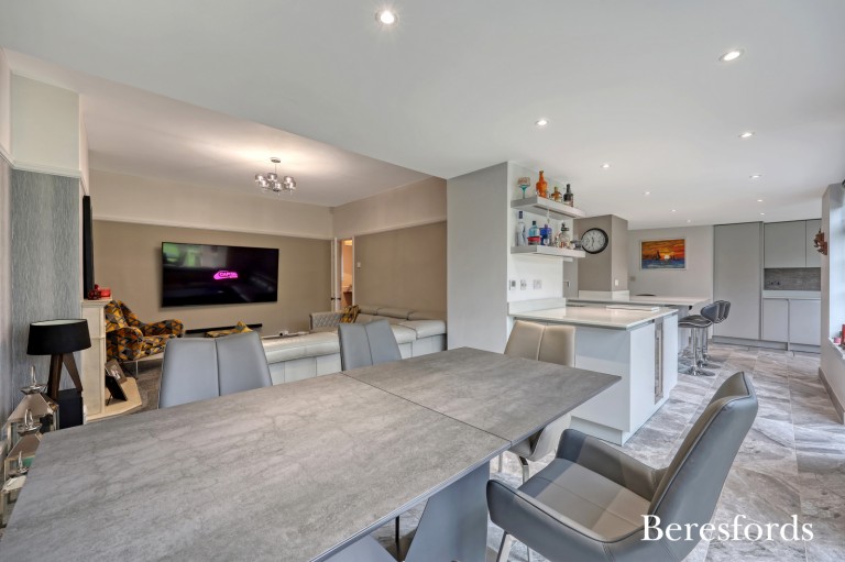 Images for Little Gaynes Lane, Upminster, RM14