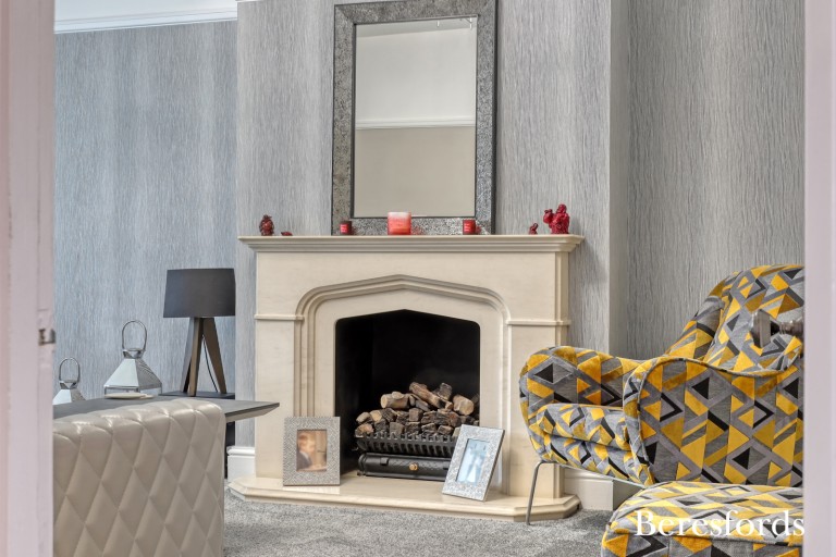 Images for Little Gaynes Lane, Upminster, RM14