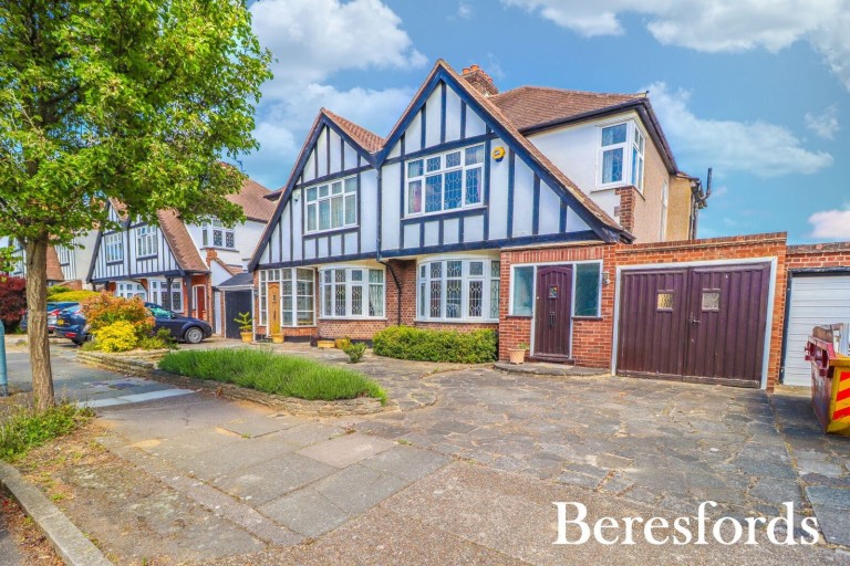 Images for Ashleigh Gardens, Upminster, Essex, RM14