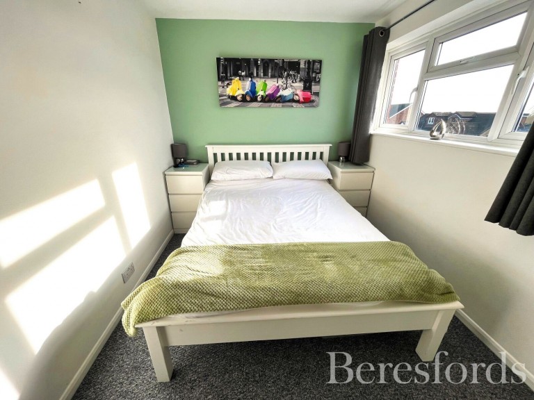 Images for Limerick Gardens, Upminster, Essex, RM14