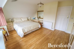 Images for Meadow Way, Upminster, RM14