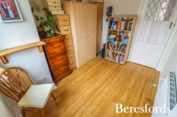 Images for Meadow Way, Upminster, RM14