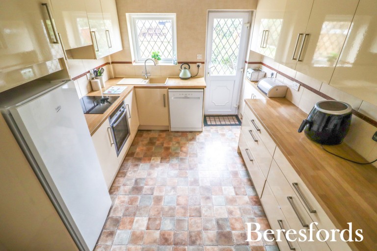 Images for Meadow Way, Upminster, RM14