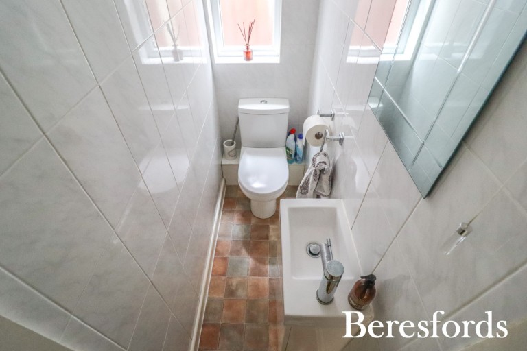 Images for Meadow Way, Upminster, RM14