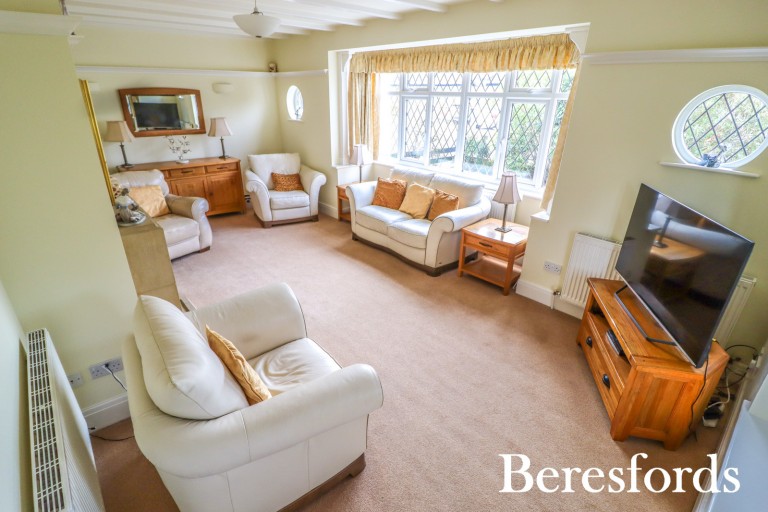 Images for Meadow Way, Upminster, RM14