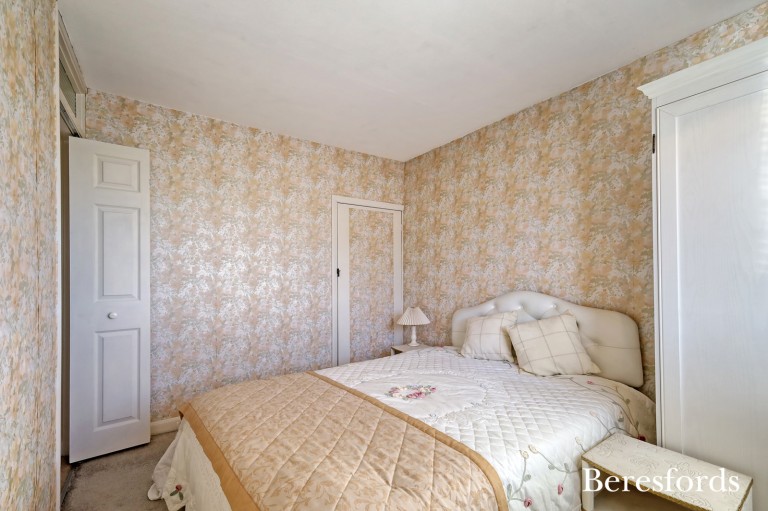 Images for Laburnham Close, Upminster, RM14