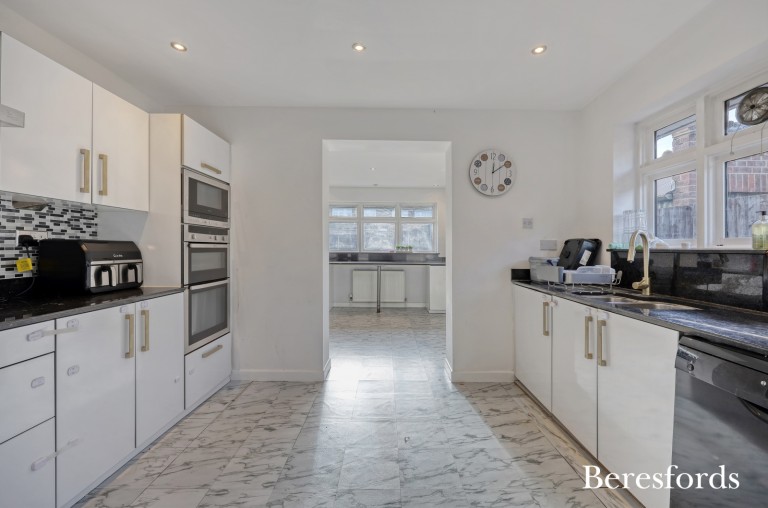 Images for Garth Road, South Ockendon, Essex, RM15