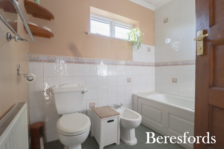 Images for Front Lane, Upminster, RM14