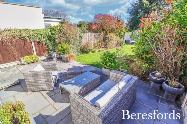 Images for Eversleigh Gardens, Upminster, RM14