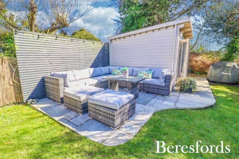 Images for Eversleigh Gardens, Upminster, RM14