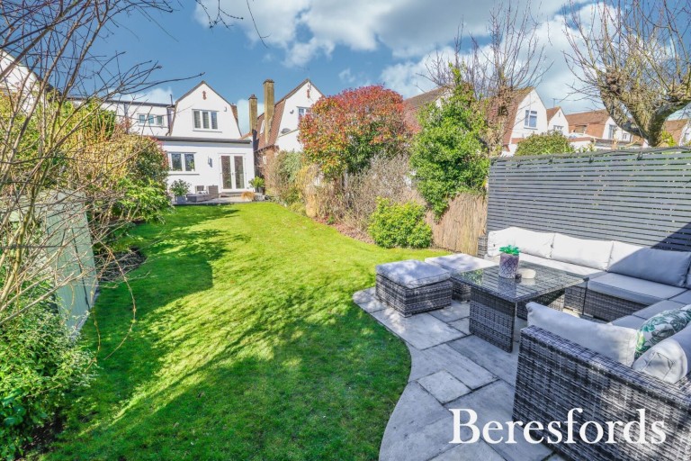 Images for Eversleigh Gardens, Upminster, RM14