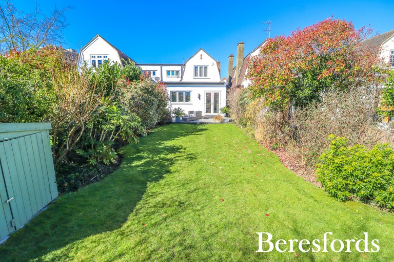 Images for Eversleigh Gardens, Upminster, RM14