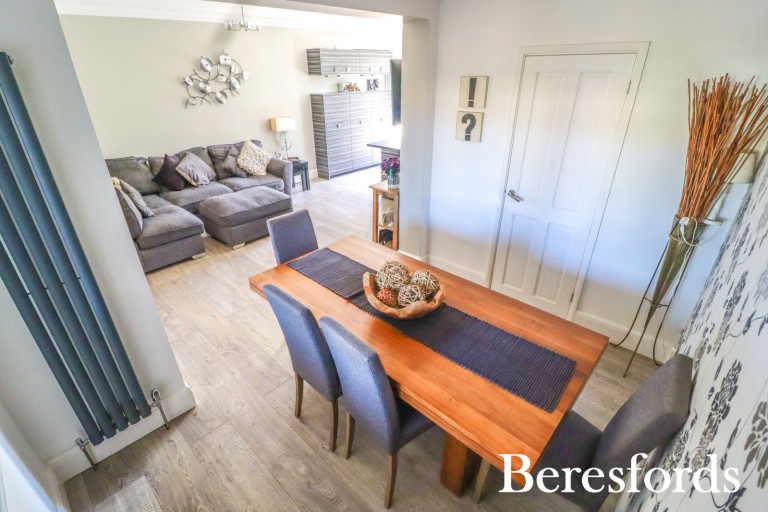 Images for Eversleigh Gardens, Upminster, RM14