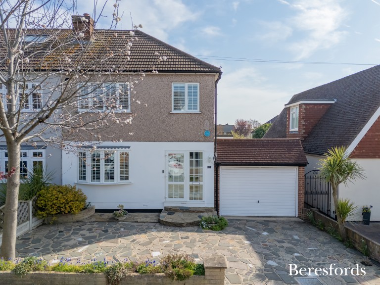 Images for Chipperfield Close, Upminster, RM14