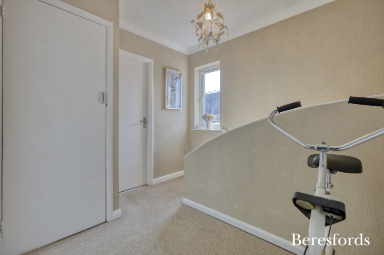 Images for Chipperfield Close, Upminster, RM14