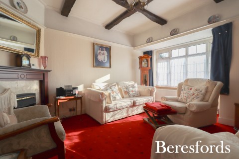 Click the photo for more details of Willow Walk, Upminster, RM14