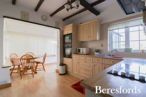 Click the photo for more details of Willow Walk, Upminster, RM14
