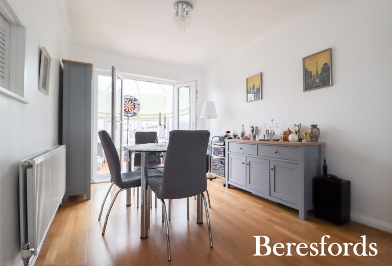 Images for Severn Drive, Upminster, RM14