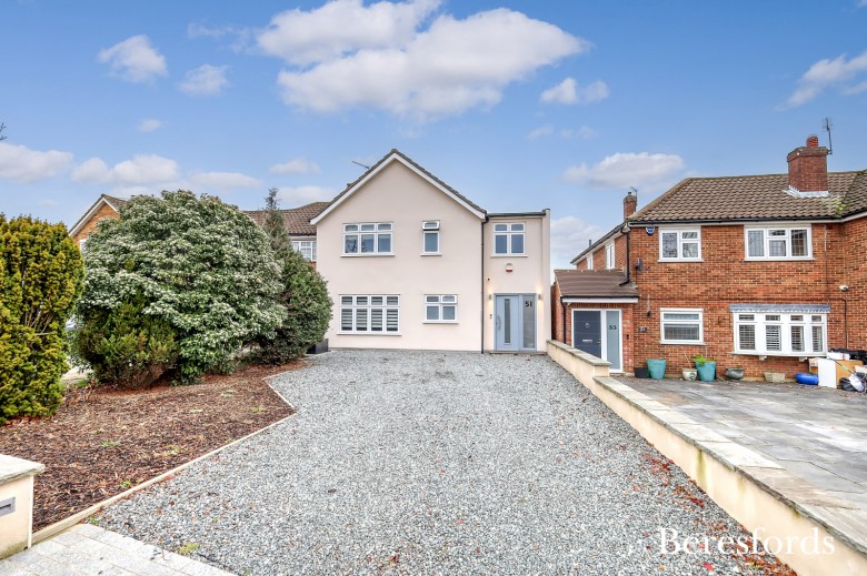 Click the photo for more details of Avon Road, Upminster, RM14