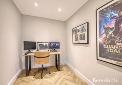 Images for Avon Road, Upminster, RM14
