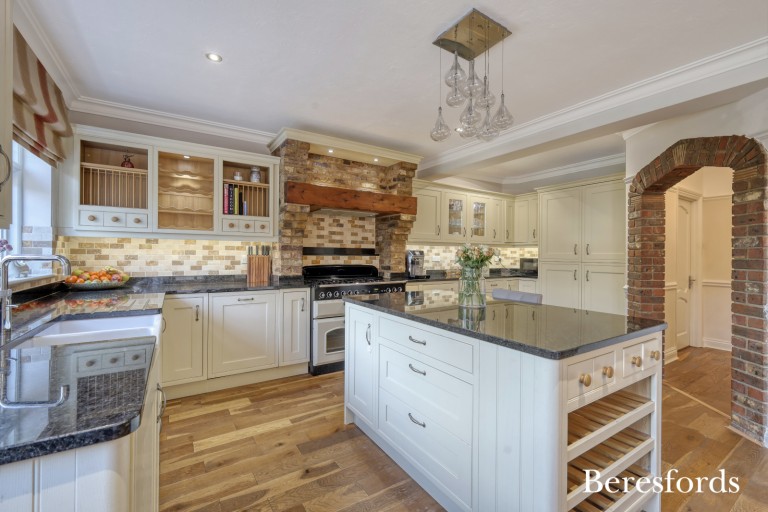 Images for Coniston Avenue, Upminster, RM14