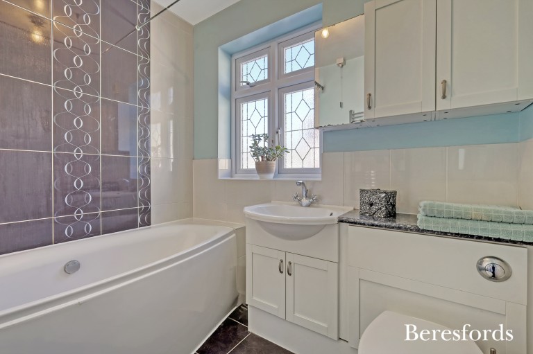Images for Cranham Gardens, Upminster, RM14