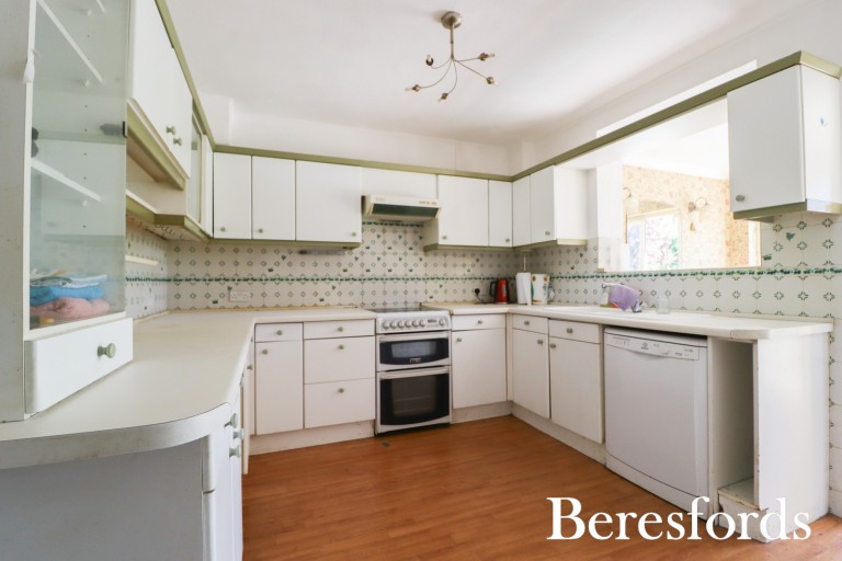 Images for Brookdale Avenue, Upminster, RM14