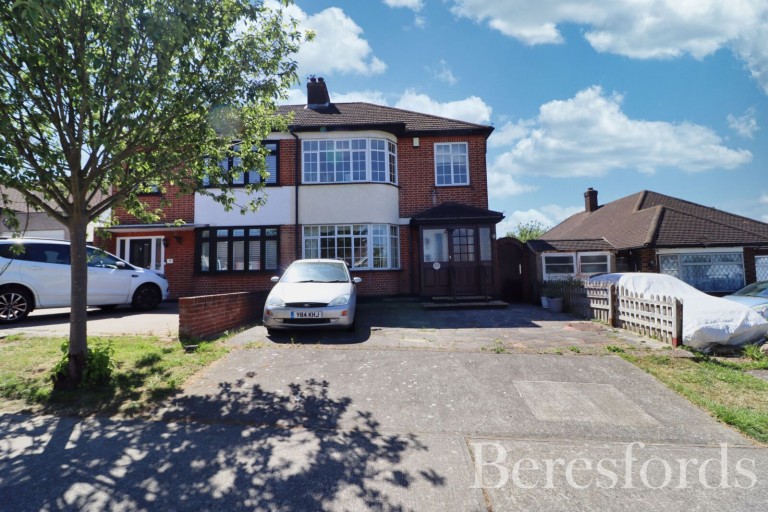 Images for Brookdale Avenue, Upminster, RM14