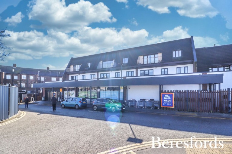 Images for St. Marys Lane, Upminster, RM14