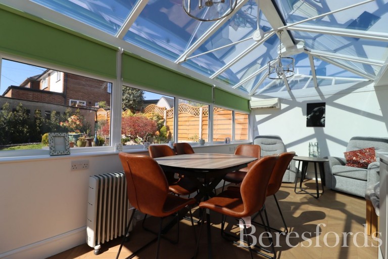 Images for Cranham Gardens, Upminster, RM14