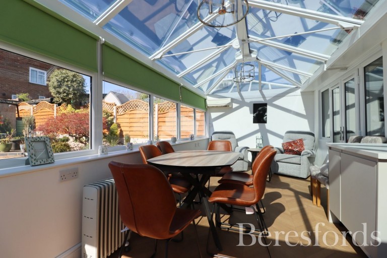 Images for Cranham Gardens, Upminster, RM14