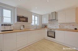 Images for Pearcy Close, Romford, RM3