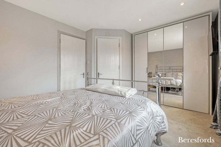 Images for Pearcy Close, Romford, RM3