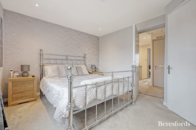 Images for Pearcy Close, Romford, RM3