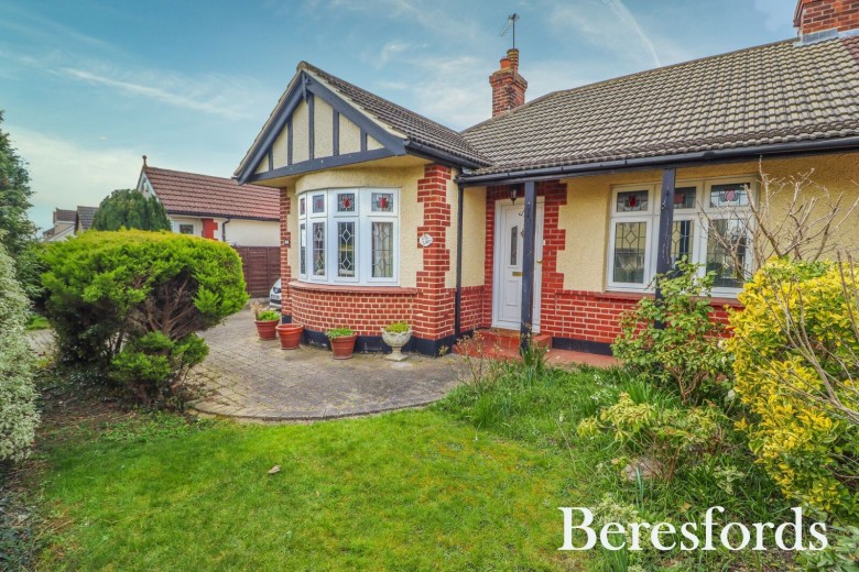 Click the photo for more details of Moor Lane, Upminster, Essex, RM14